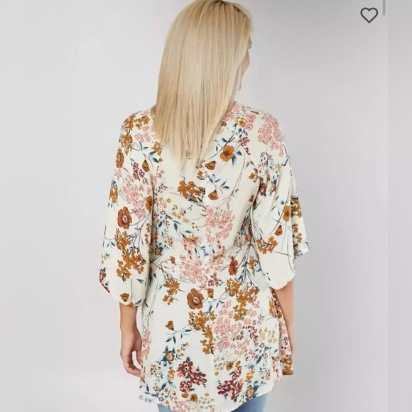 Women’s Willow & Root Floral Keyhole Tunic Top, Large, NWOT - Picture 4 of 6